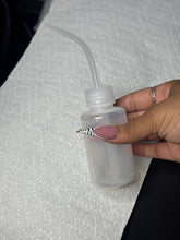 Mini squeeze bottles