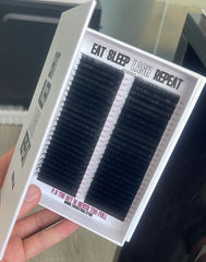 A LASH TECHS PLAYBOOK🩷